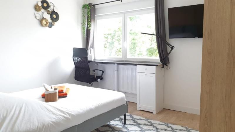Chambre Privee 14M - Wifi - Appart' 120M Woippy Екстер'єр фото