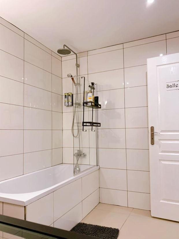 Chambre Privee 14M - Wifi - Appart' 120M Woippy Екстер'єр фото